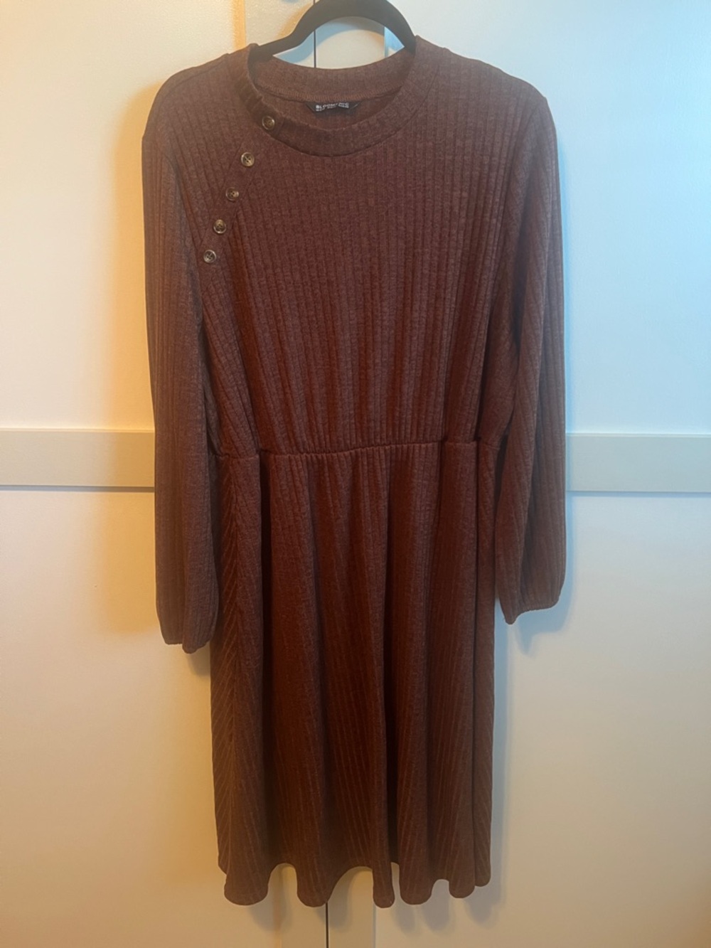 BloomChic Long Sleeve Ribbed Midi Dress in Brown